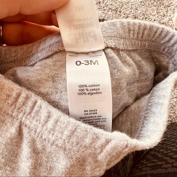 Old Navy | Ruffle Butt Pants Set - Picture 8 of 8